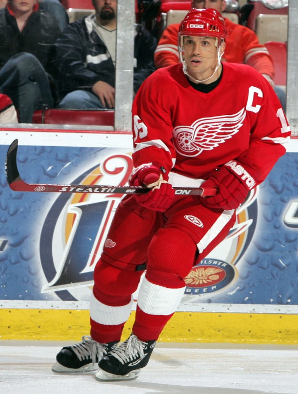 Steve Yzerman
